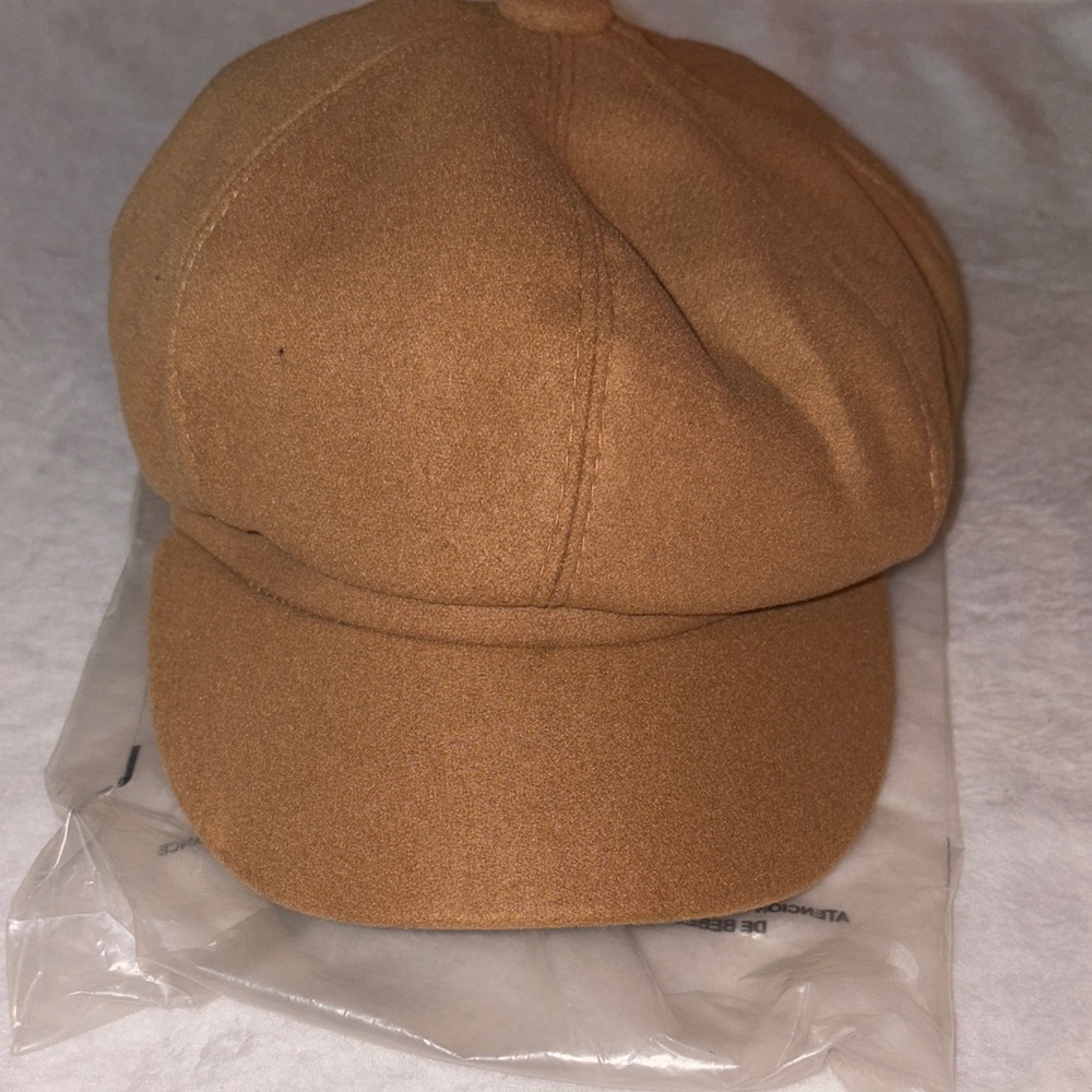 Stylish Tan Cap